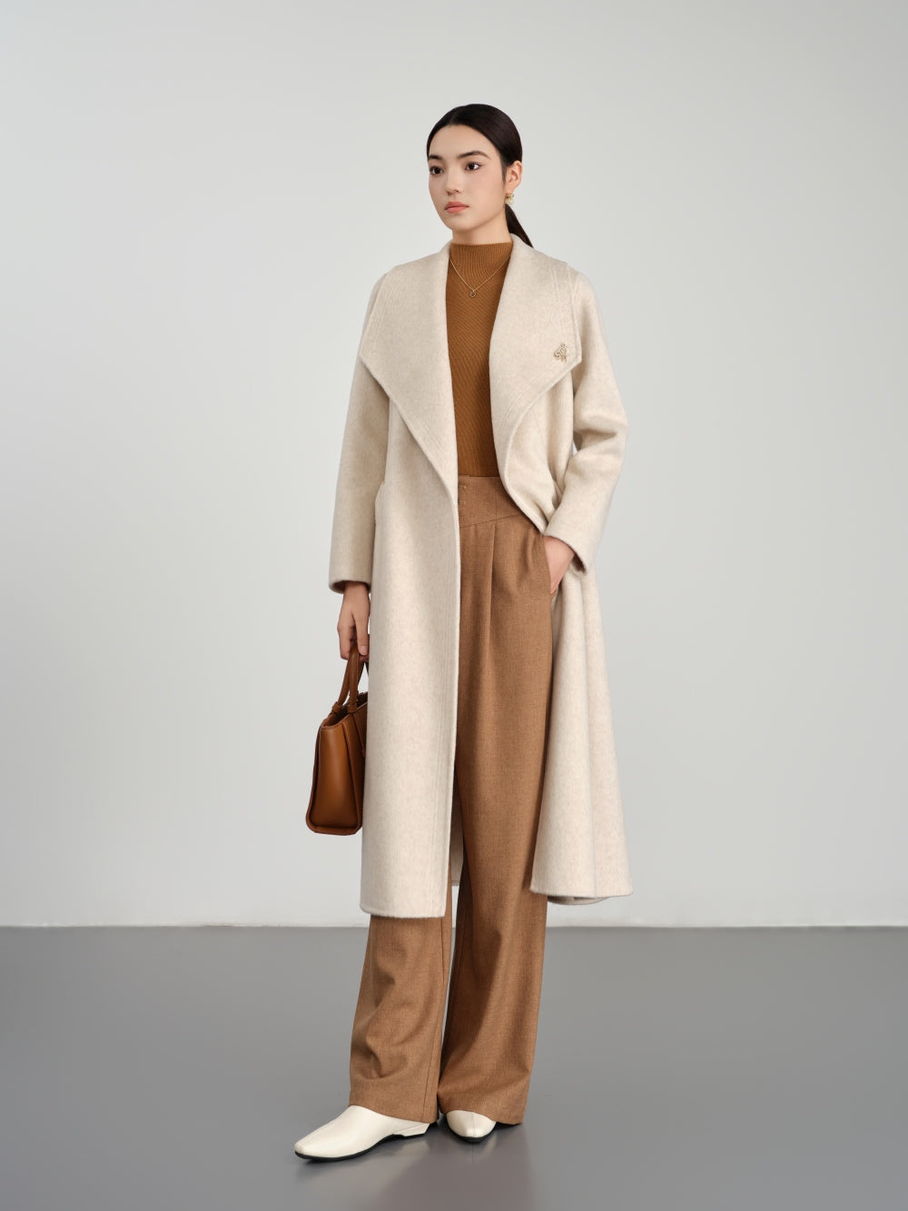 Large lapel long wool-cashmere coat