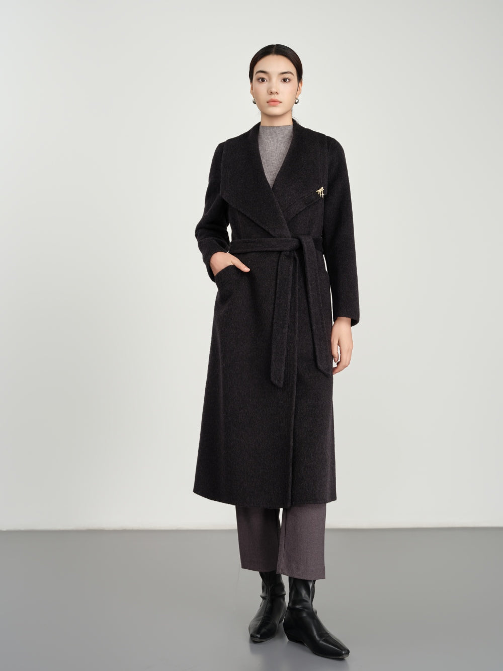Large lapel long wool-cashmere coat